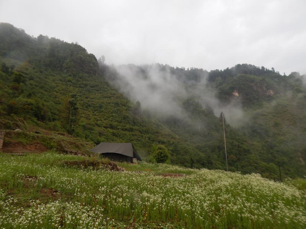 Dhanaulti Camp Homes Retreat Exterior photo